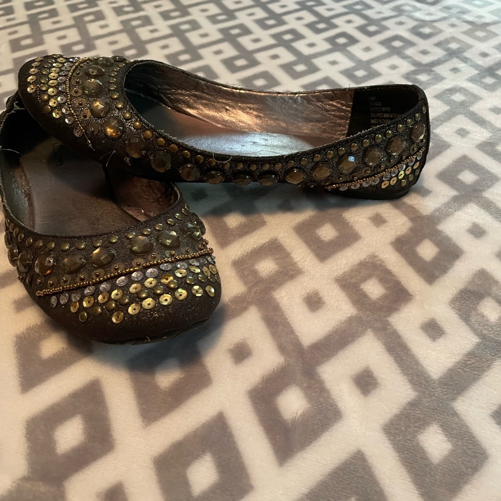 🔥🔥Union Bay size 9 pre-loved flats. Super cute and comfortable. - Picture 2 of 5